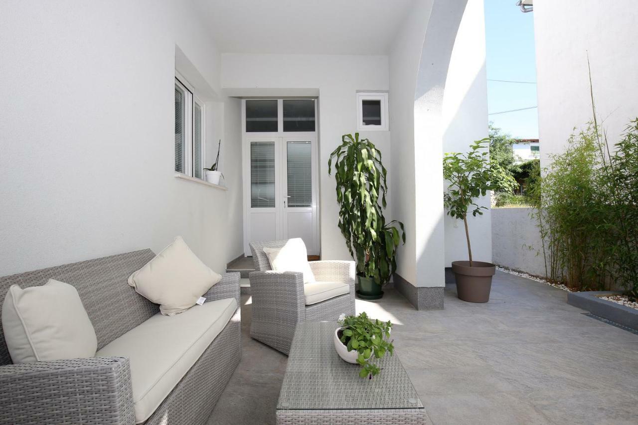 מורטר Apartments Ines מראה חיצוני תמונה