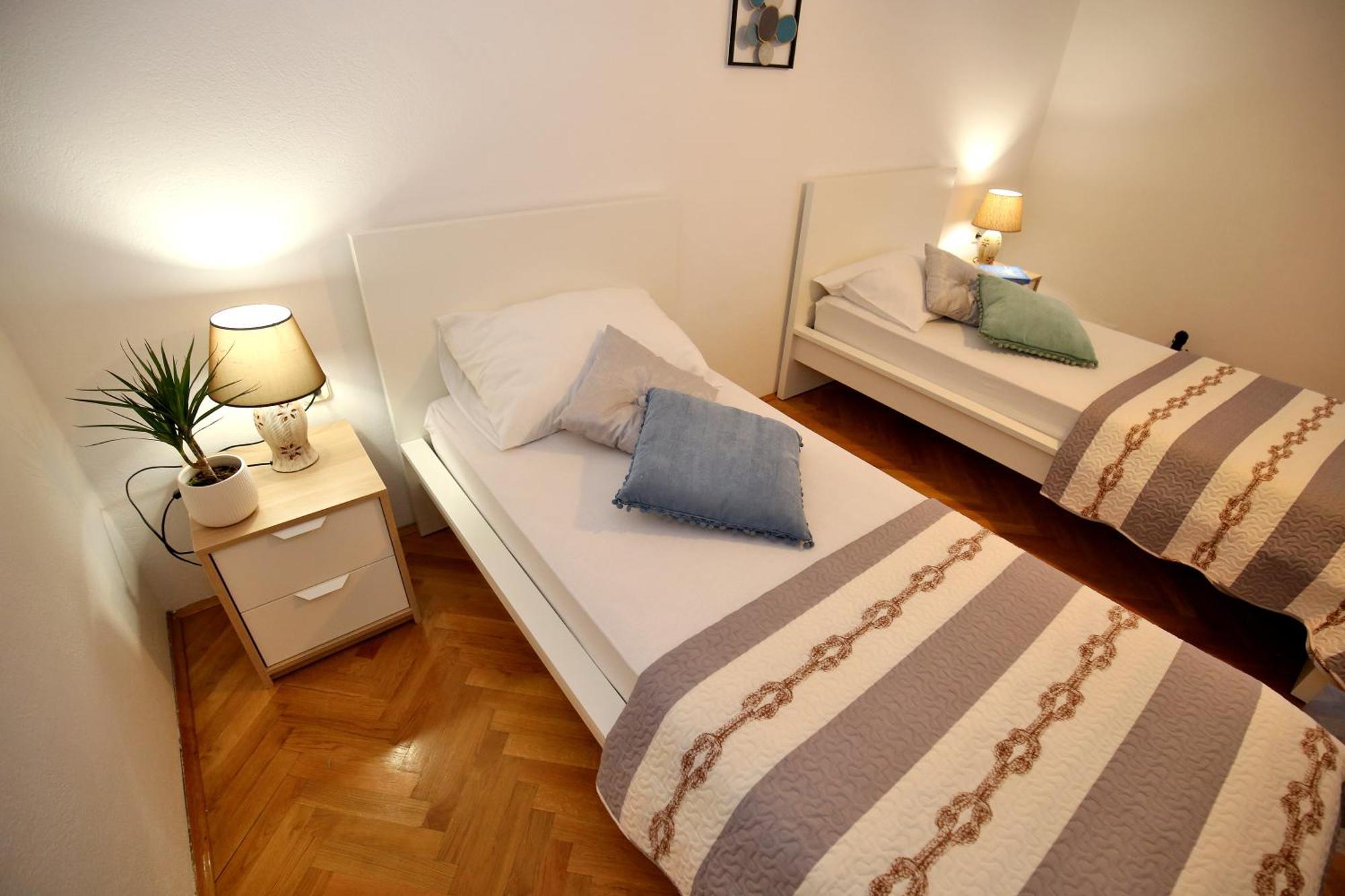 מורטר Apartments Ines מראה חיצוני תמונה