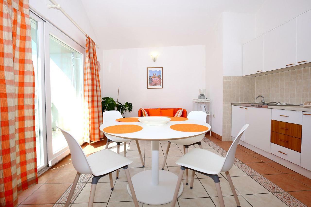 מורטר Apartments Ines מראה חיצוני תמונה
